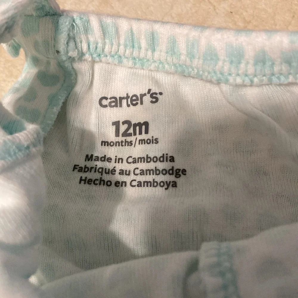 Carters 12 months girls romper - Picture 2 of 4